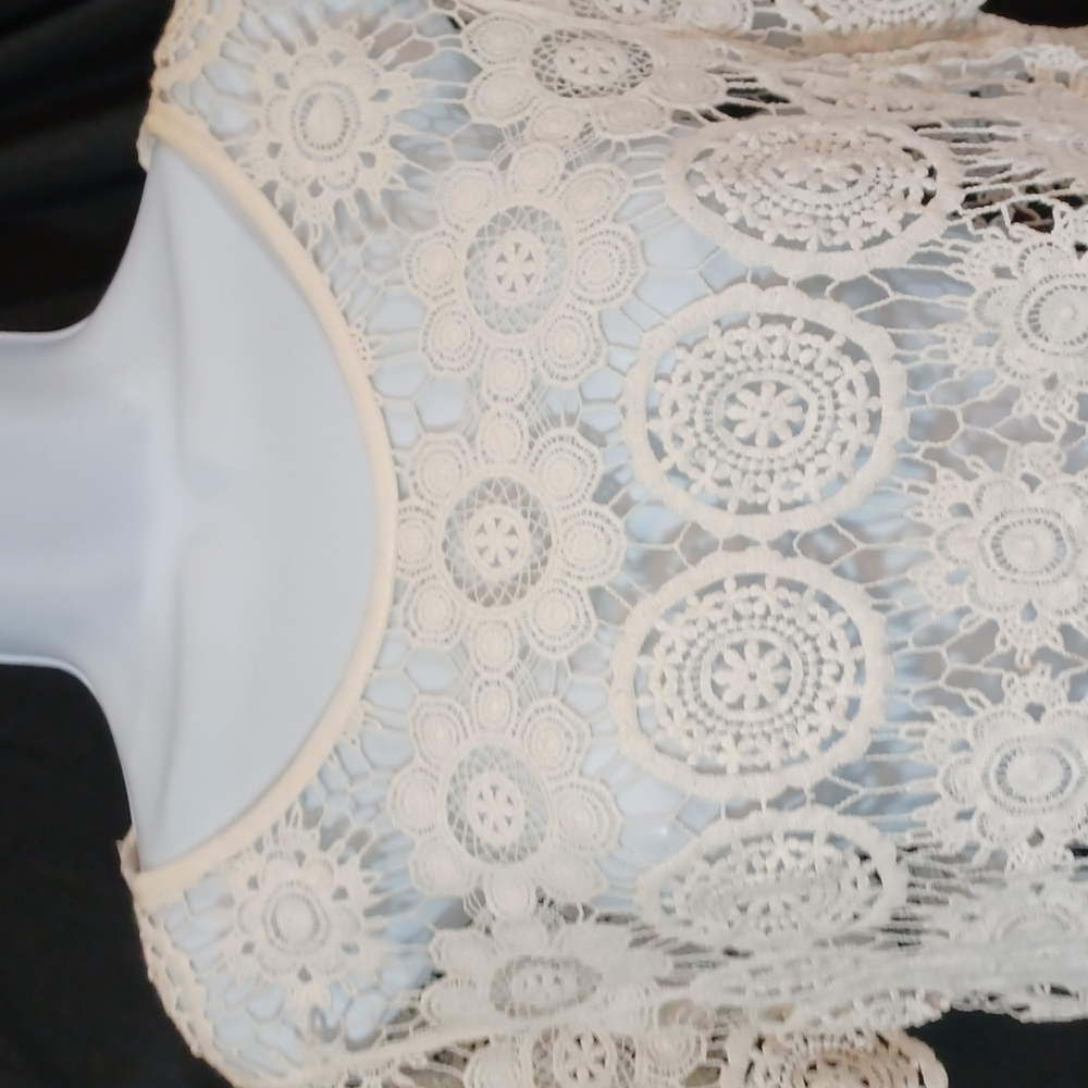 Charlotte Russe crotchet top - Picture 2 of 10